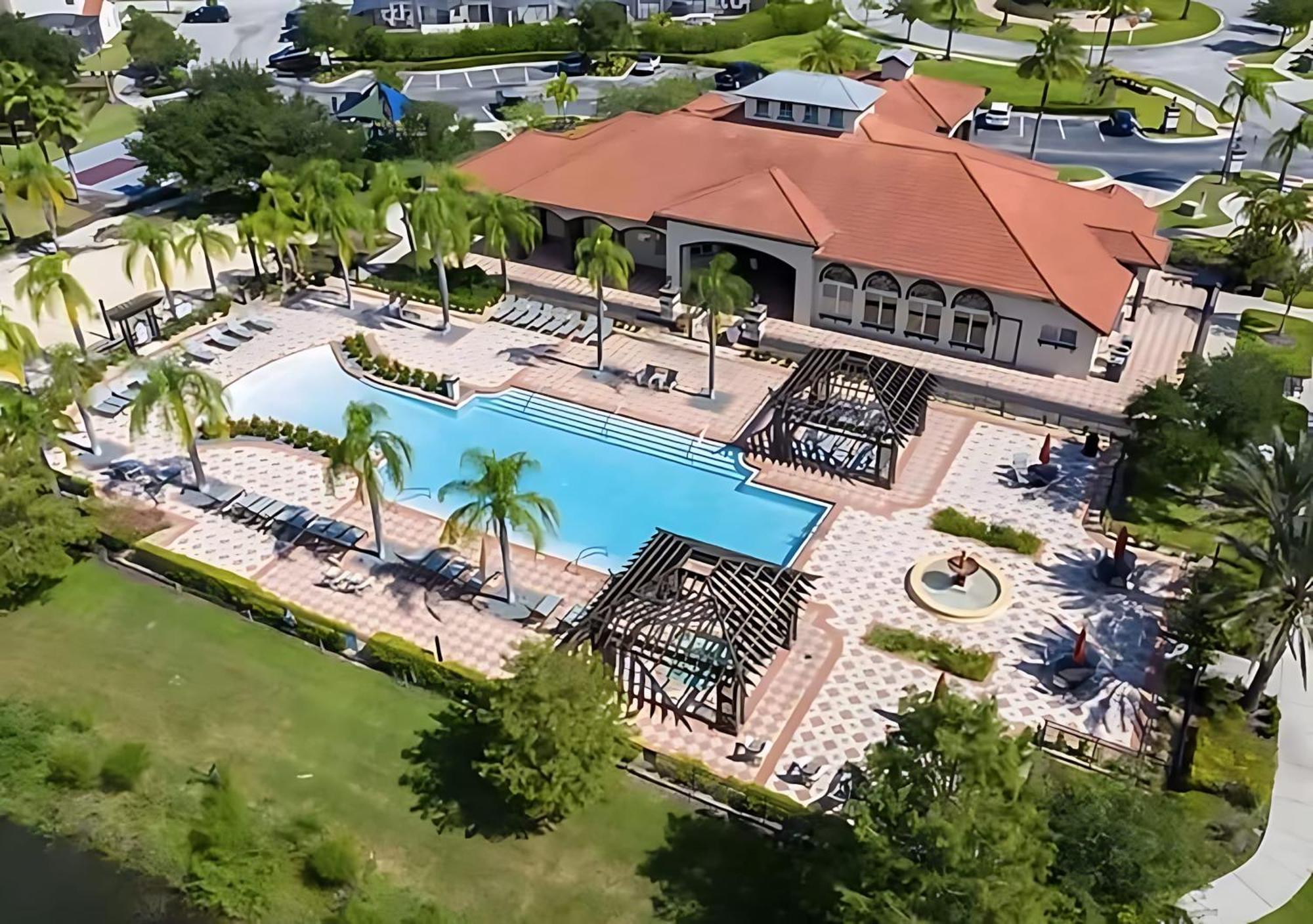 8Br Family Home With Pool And Hot Tub كيسيمي المظهر الخارجي الصورة